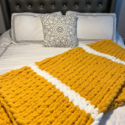 YELLOW CHUNKY-KNIT BLANKET(LARGE)